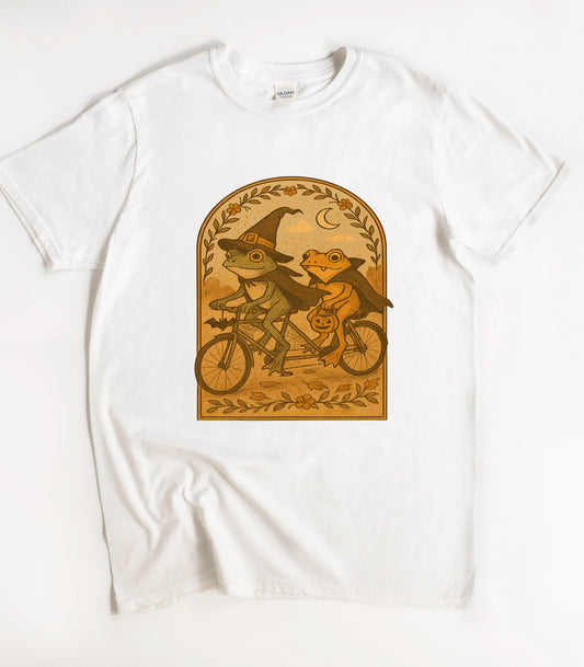 Retro Frog And Toad Halloween T-Shirt