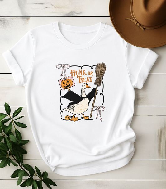 Honk Or Treat Cute Goose Halloween T-Shirt