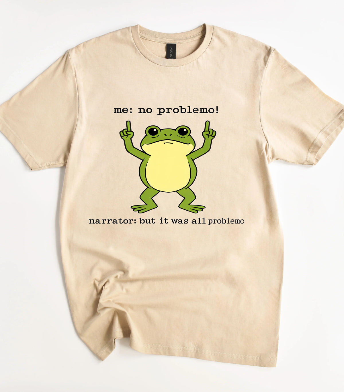 Funny frog graphic tee with 'no problemo' text design