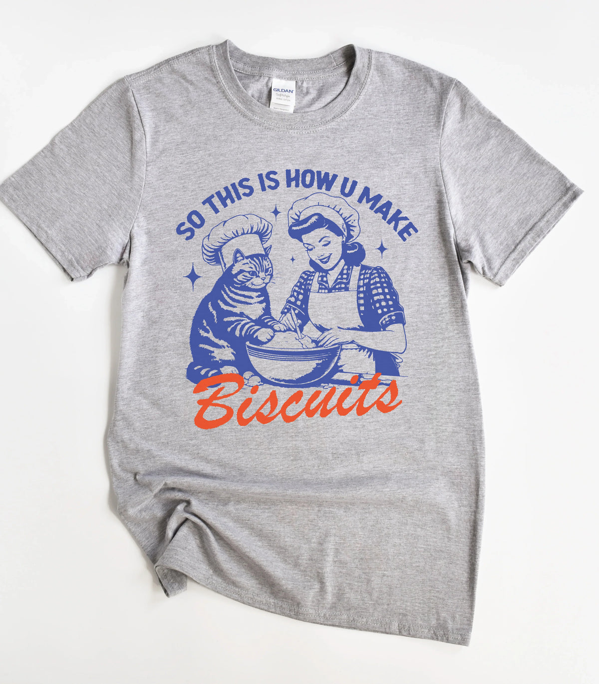 Funny cat graphic tee with baking design on gray shirt