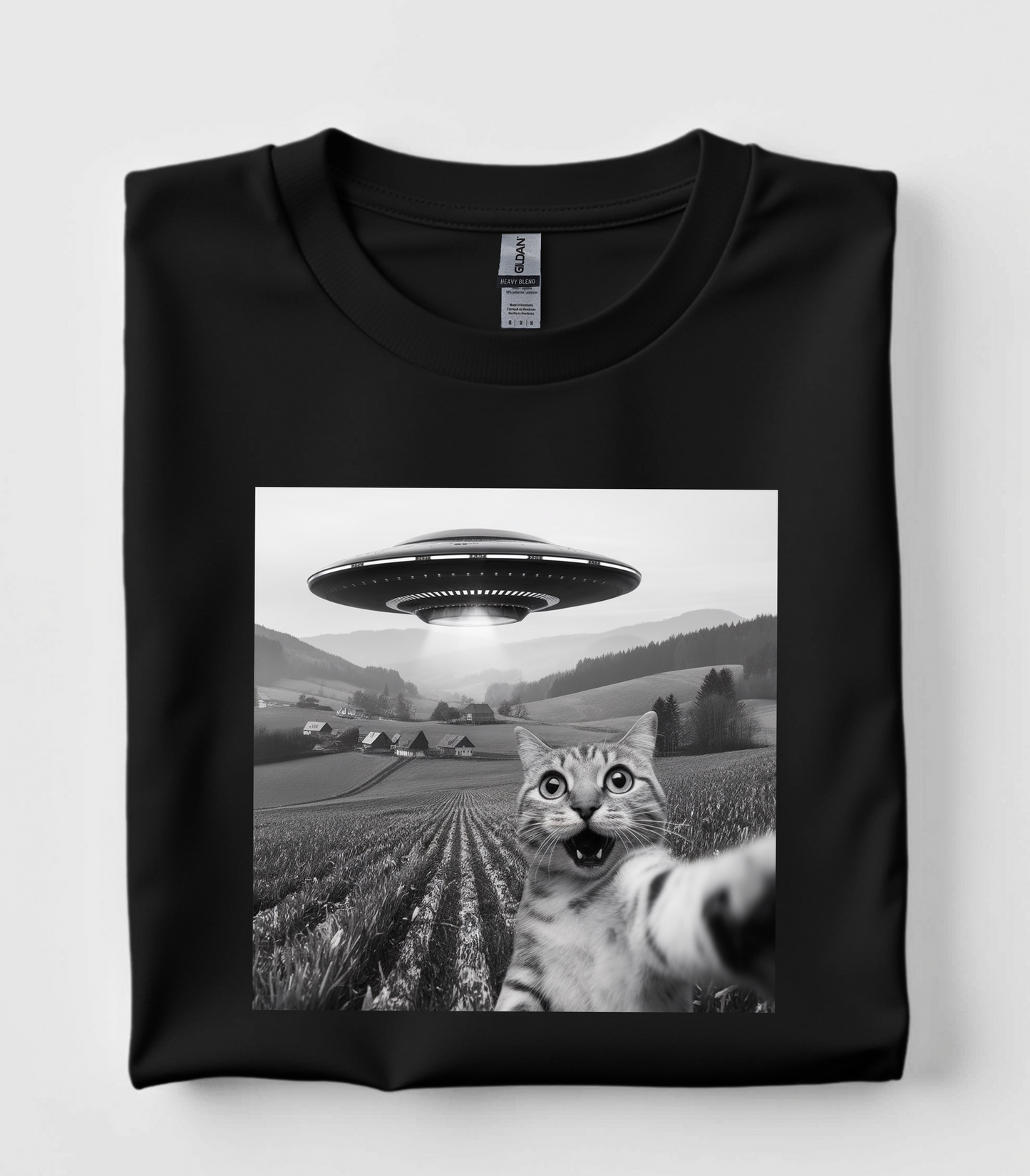 UFO Cool Cat Selfie Shirt