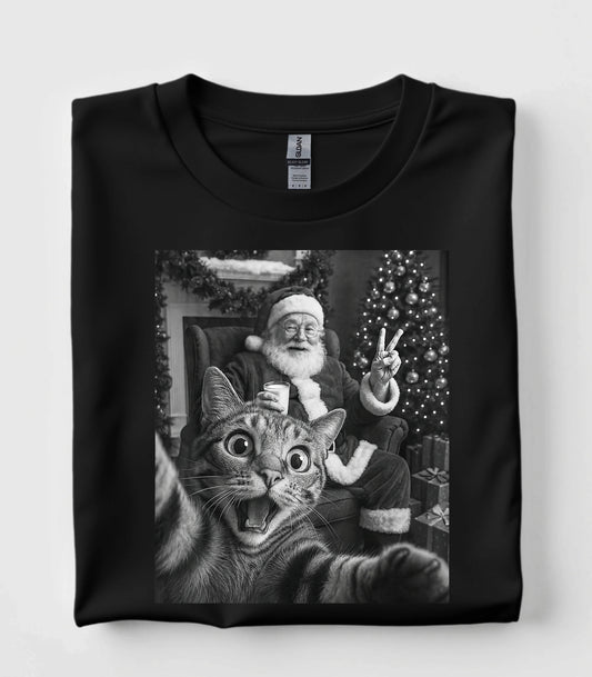 Funny Cat Selfie With Santa T-Shirt