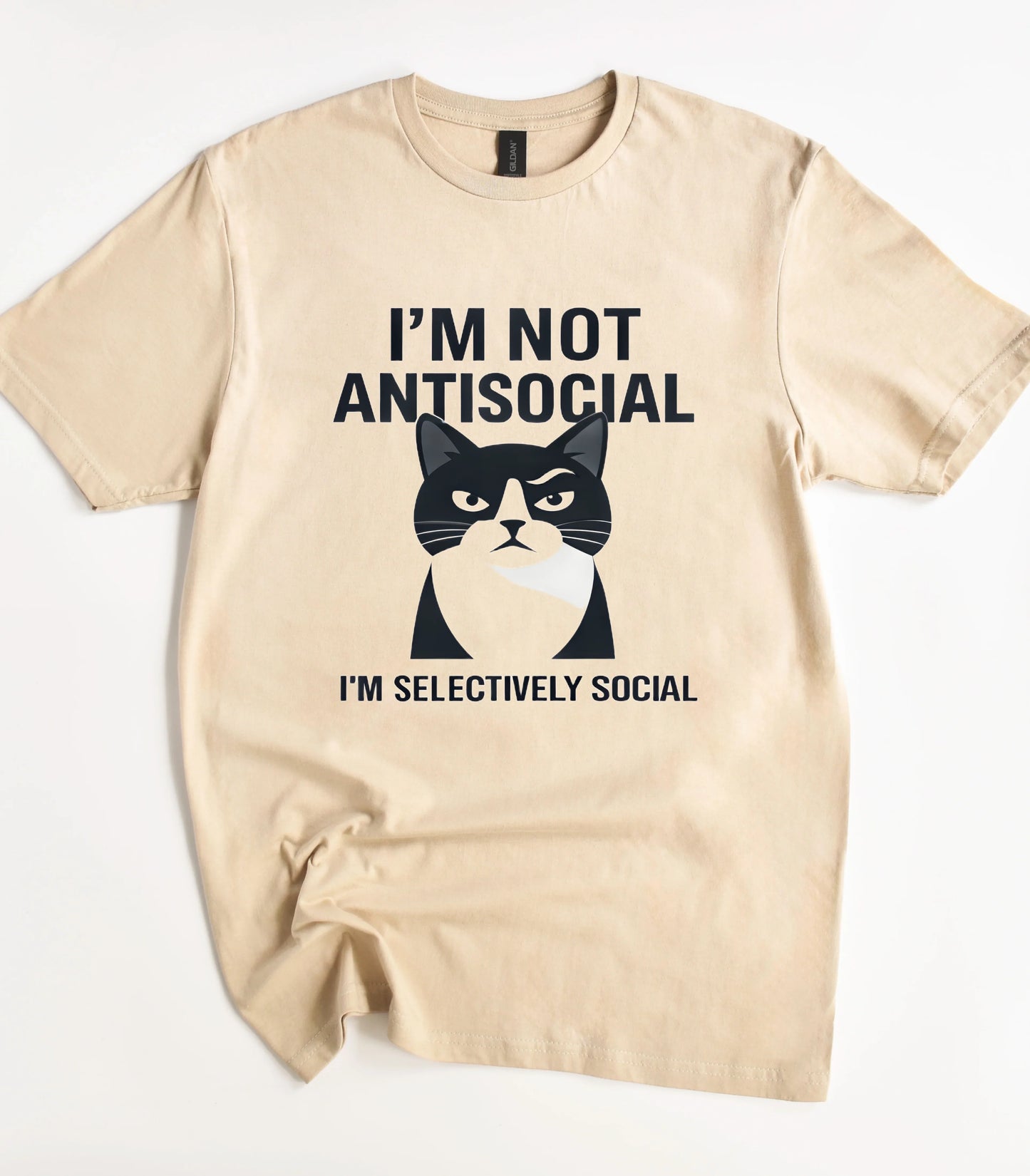 Funny Cat I'm Not Antisocial I'm Selectively Social T-Shirt