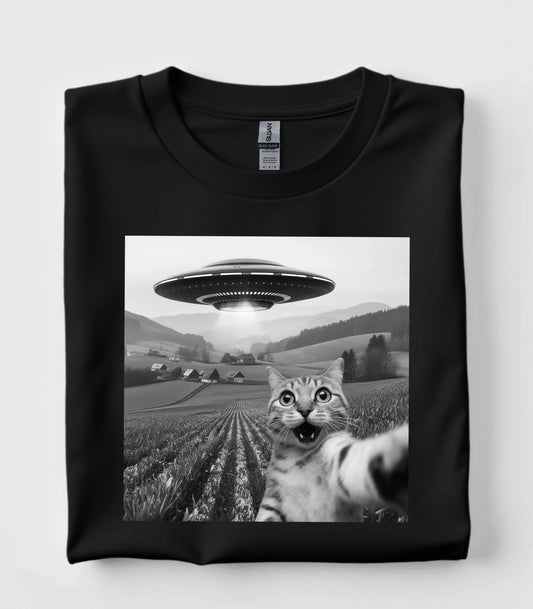 UFO Cool Cat Selfie Shirt